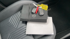 Nissan Juke 1.0 DiG-T Tekna 5dr DCT Petrol Hatchback